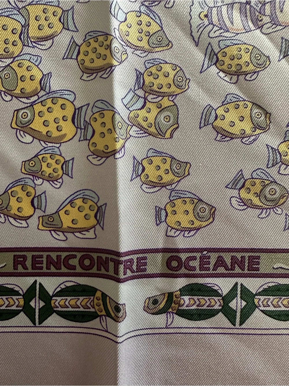 Authentic Hermès Rencontre Océane 90 Silk Scarf Annie Faivre 2001 Lavender